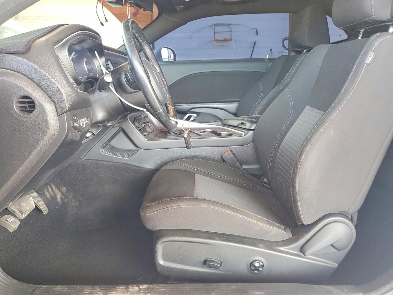 2020 DODGE CHALLENGER SXT