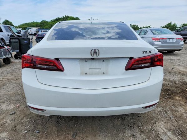 2017 ACURA TLX Base