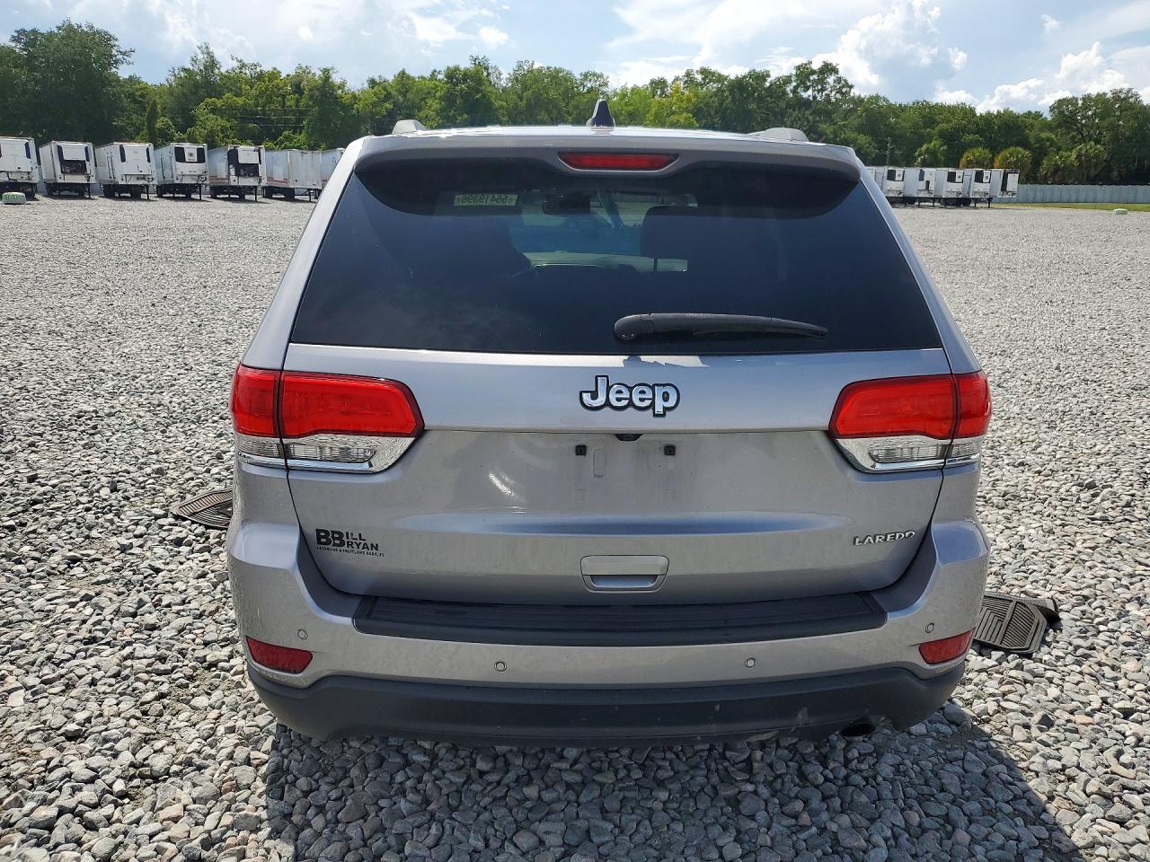 2018 JEEP GRAND CHEROKEE LAREDO 4X2