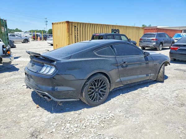 2017 FORD MUSTANG GT Coupe
