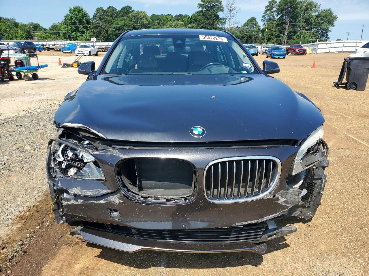 2015 BMW 740