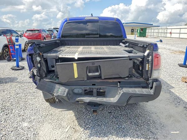 2023 TOYOTA TACOMA SR5