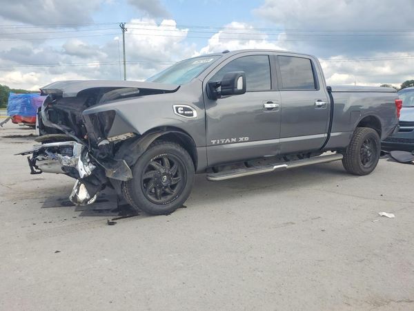 2019 NISSAN TITAN