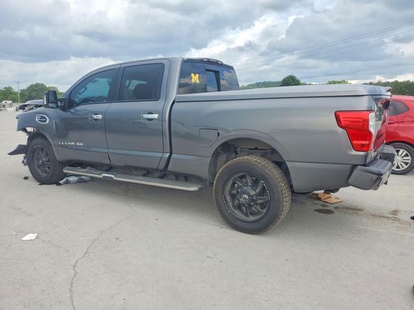 2019 NISSAN TITAN