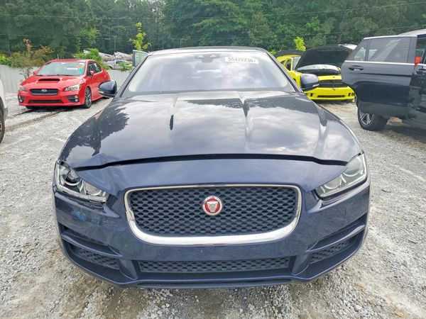 2017 JAGUAR XE