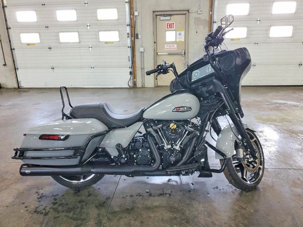 2024 HARLEY-DAVIDSON FLHX