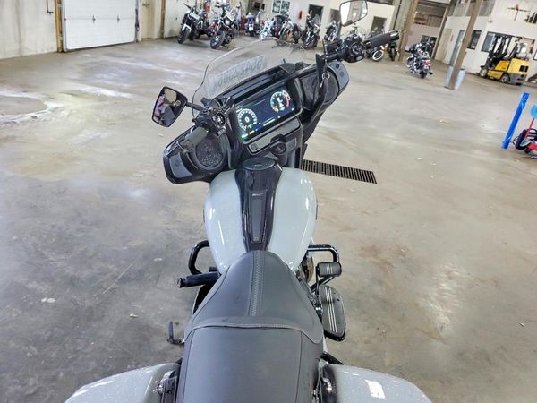 2024 HARLEY-DAVIDSON FLHX