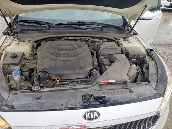 2019 KIA CADENZA