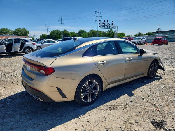 2022 KIA K5