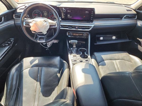 2022 KIA K5