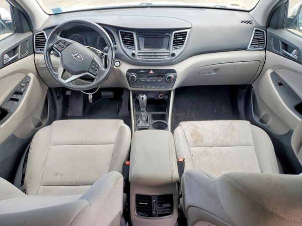 2017 HYUNDAI TUCSON