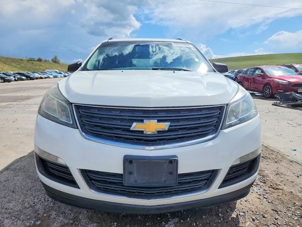 2016 CHEVROLET TRAVERSE LS