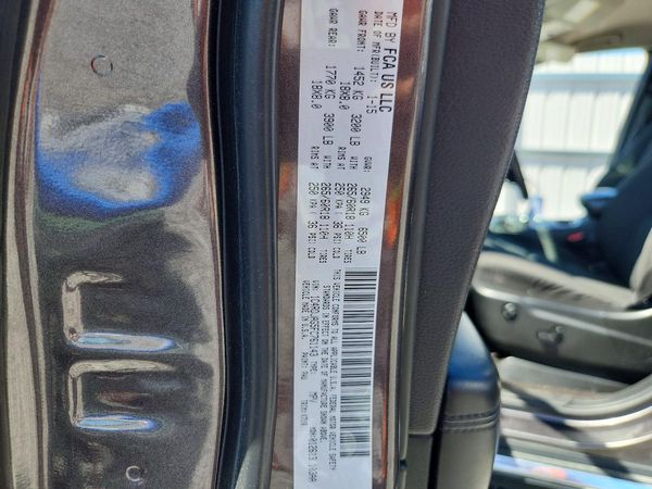 2015 DODGE DURANGO SXT