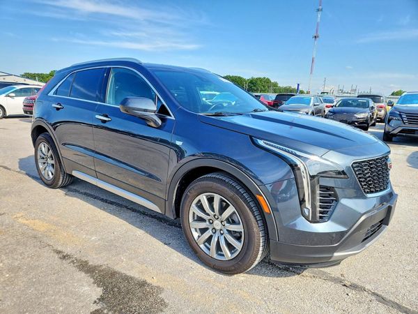 2020 CADILLAC XT4 Premium Luxury