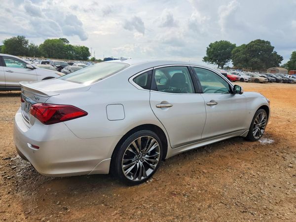 2019 INFINITI Q70