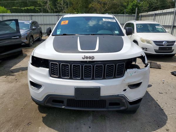 2017 JEEP GRAND CHEROKEE