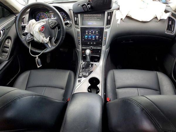 2016 INFINITI Q50