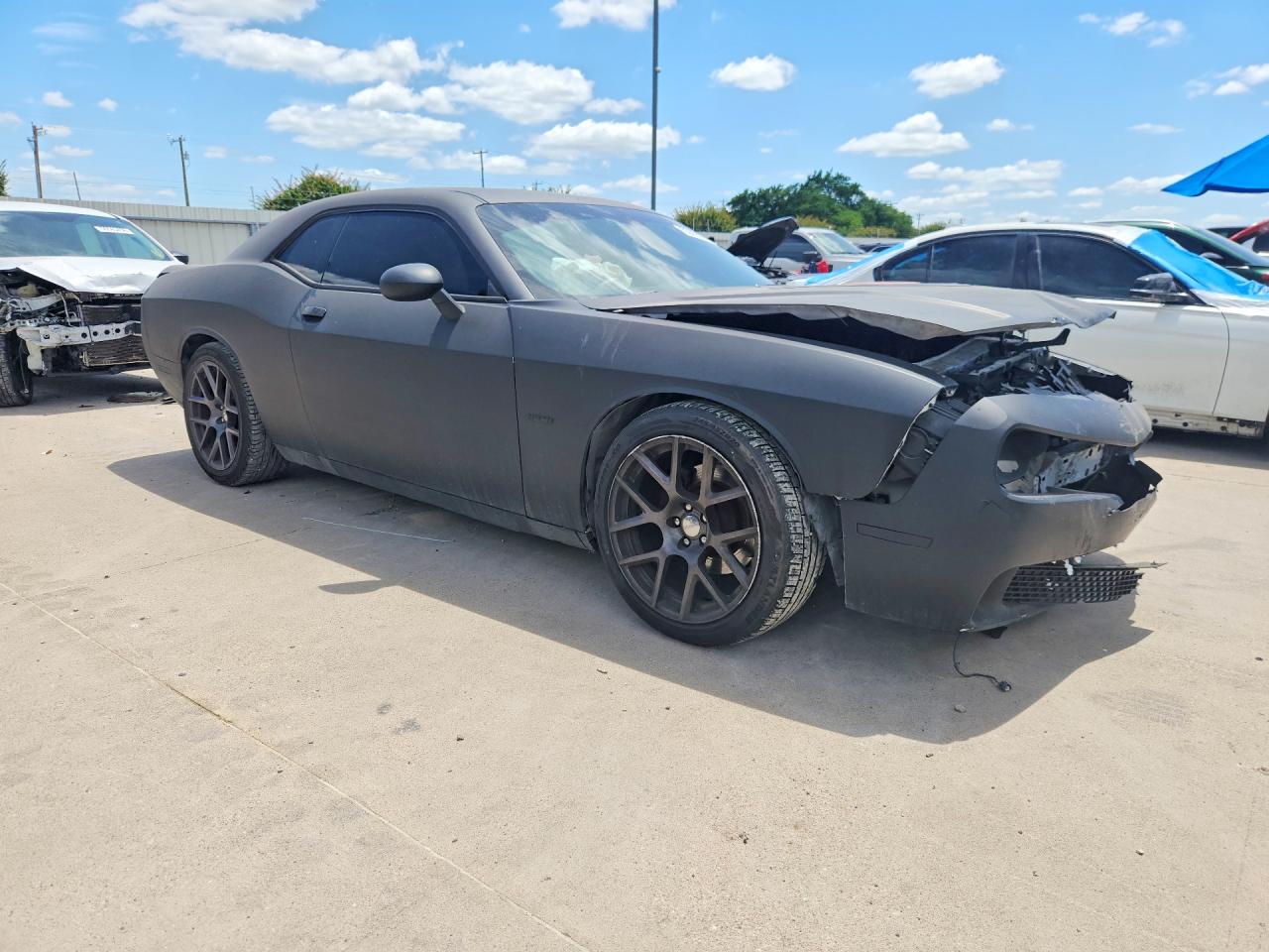 2016 DODGE CHALLENGER SXT Plus