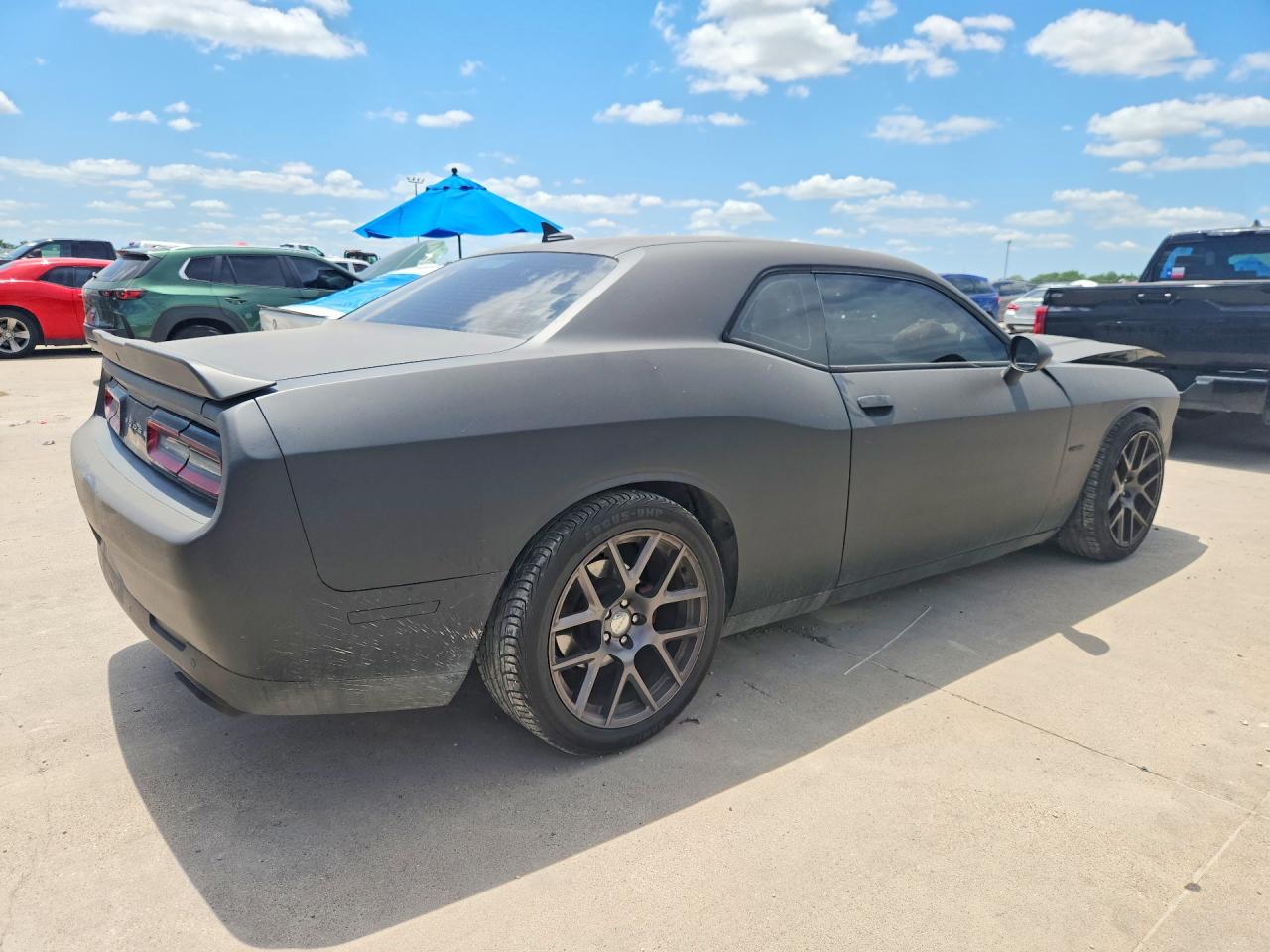 2016 DODGE CHALLENGER SXT Plus
