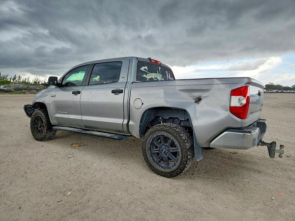 2020 TOYOTA TUNDRA SR5 Grade