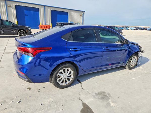 2022 HYUNDAI ACCENT SE, SEL