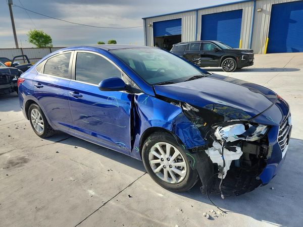 2022 HYUNDAI ACCENT SE, SEL