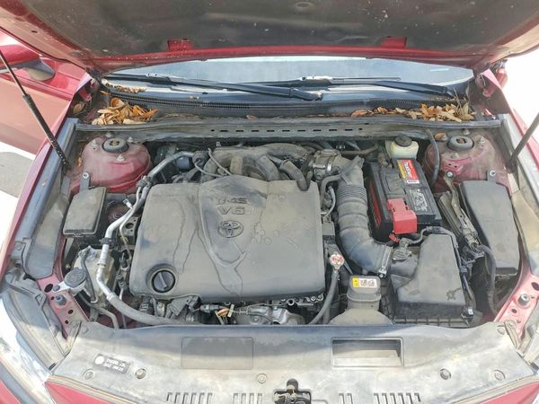 2018 TOYOTA CAMRY