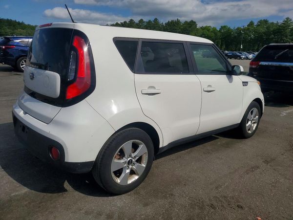 2019 KIA SOUL Base