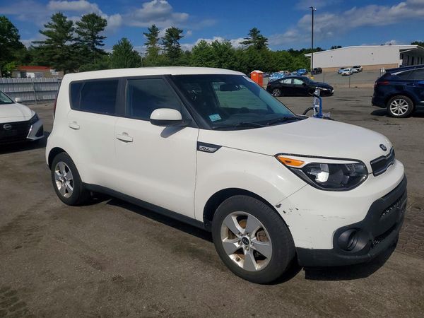 2019 KIA SOUL Base