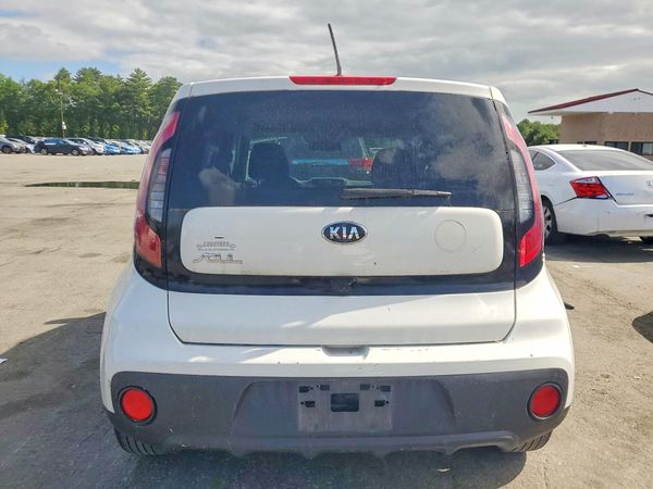 2019 KIA SOUL Base