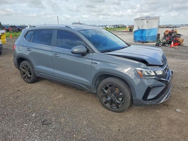 2022 VOLKSWAGEN TAOS SE