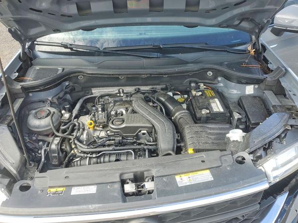 2022 VOLKSWAGEN TAOS SE