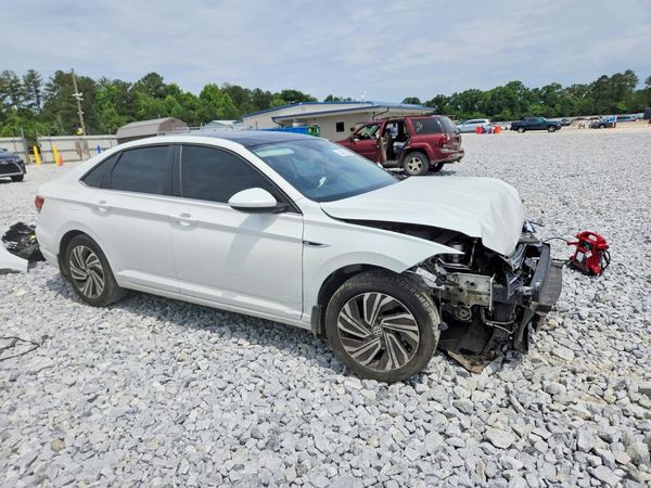 2021 VOLKSWAGEN JETTA