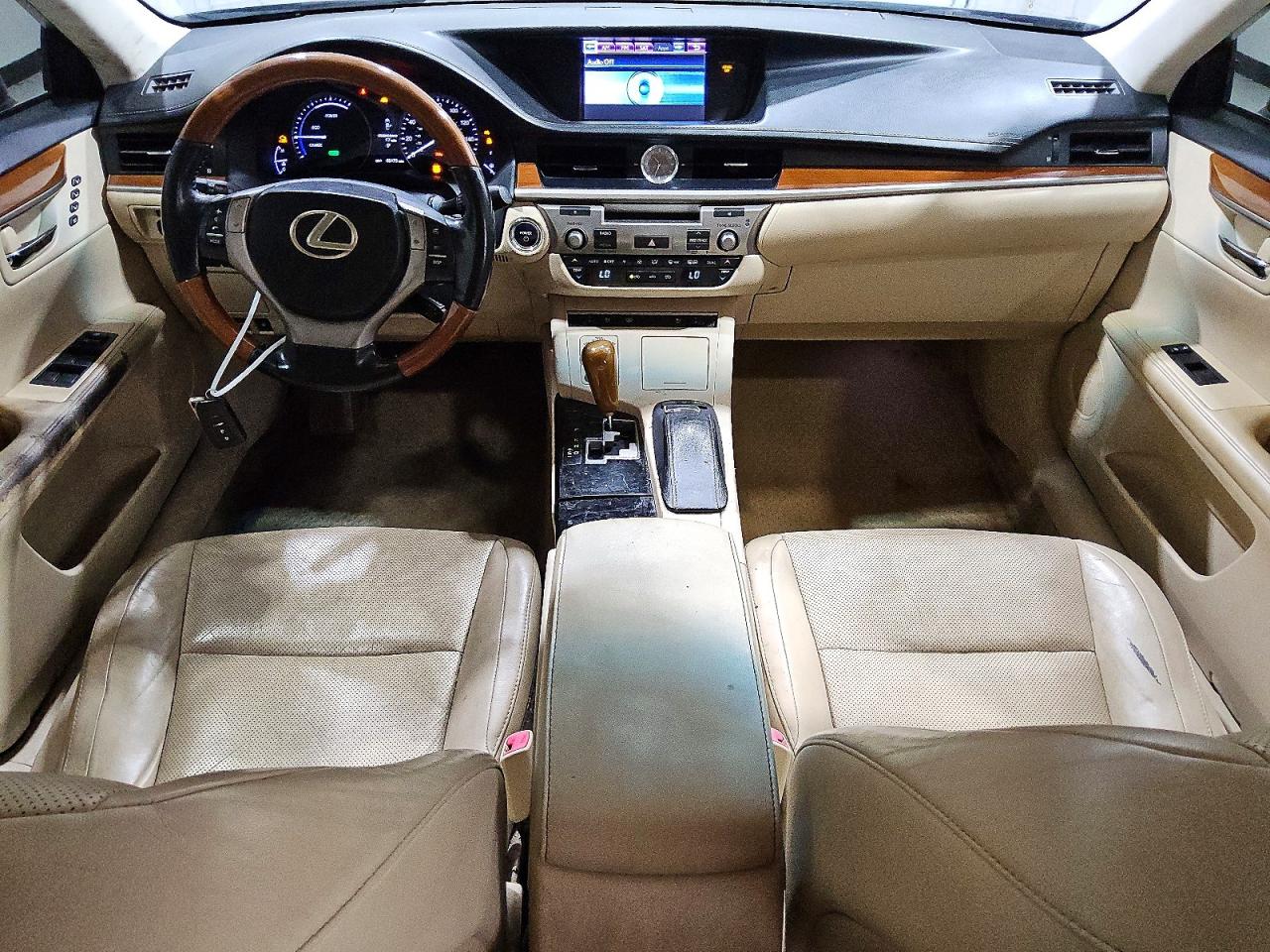 2013 LEXUS ES 300h