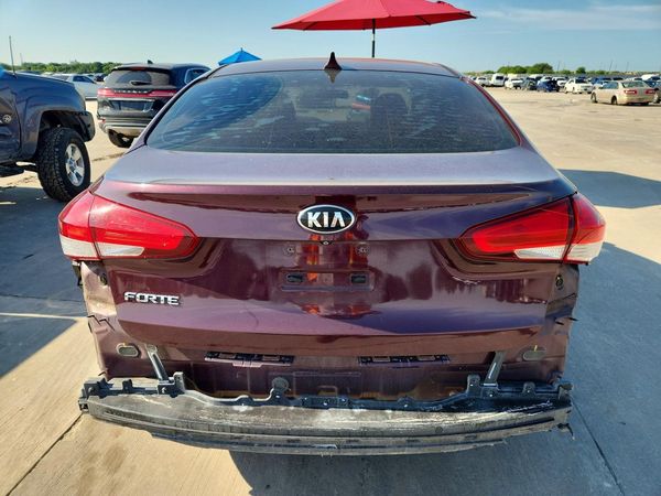 2017 KIA FORTE LX Popular, S