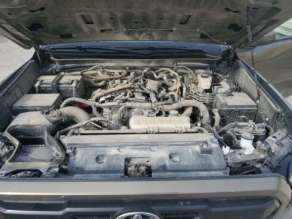 2024 TOYOTA TACOMA