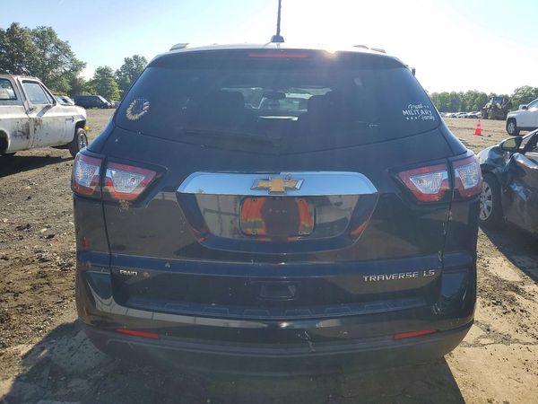 2016 CHEVROLET TRAVERSE LS
