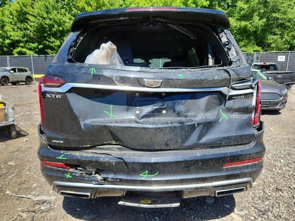 2021 CADILLAC XT6 Premium Luxury