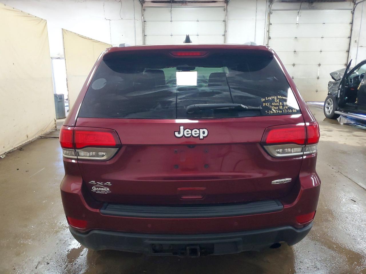 2020 JEEP GRAND CHEROKEE LAREDO 4X4