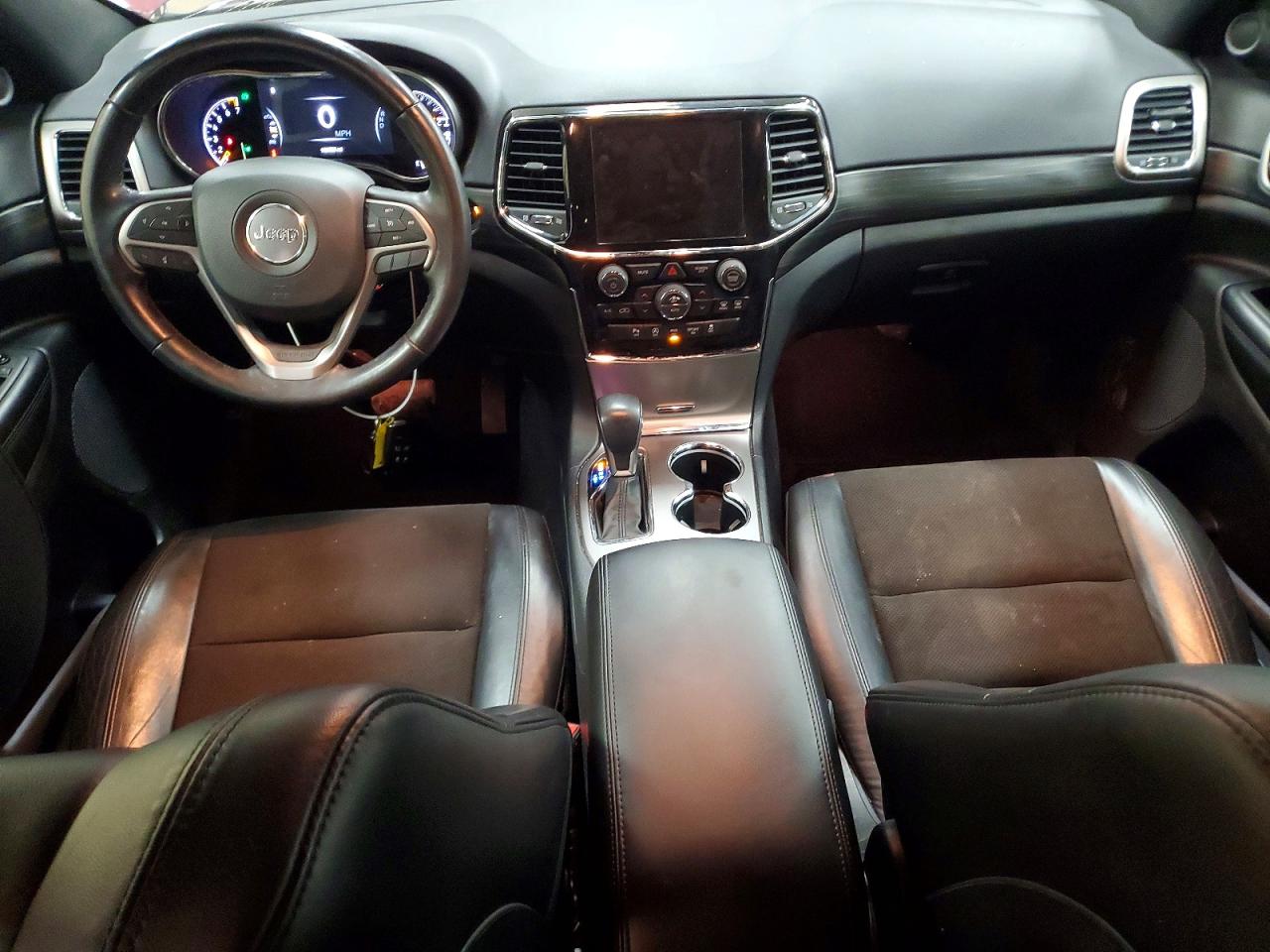 2020 JEEP GRAND CHEROKEE LAREDO 4X4