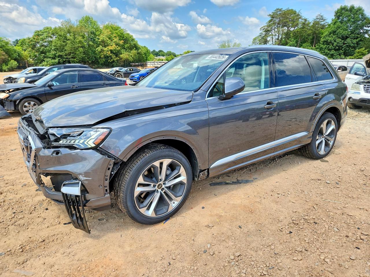 2024 AUDI Q7 quattro Premium Plus