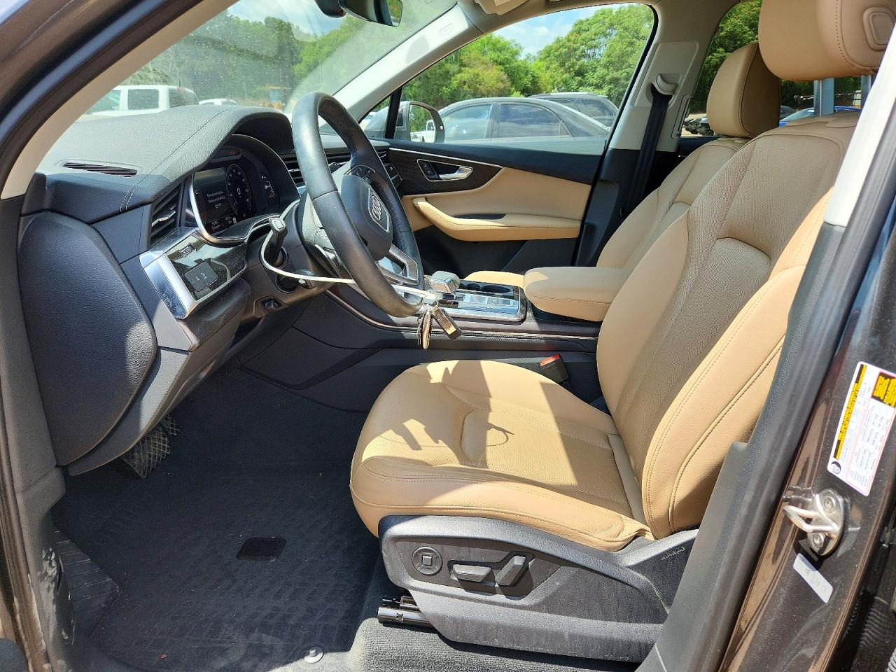 2024 AUDI Q7 quattro Premium Plus