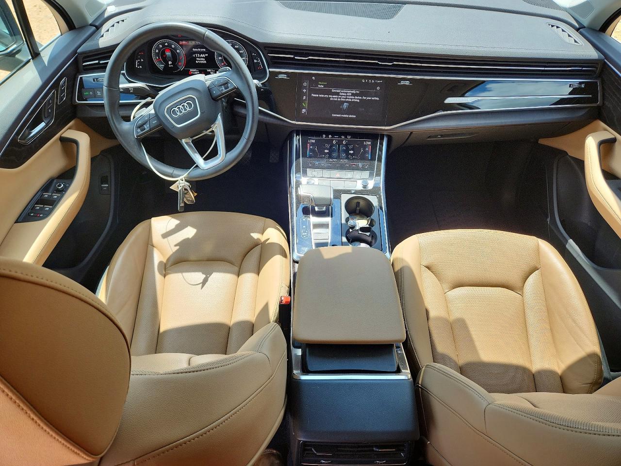 2024 AUDI Q7 quattro Premium Plus