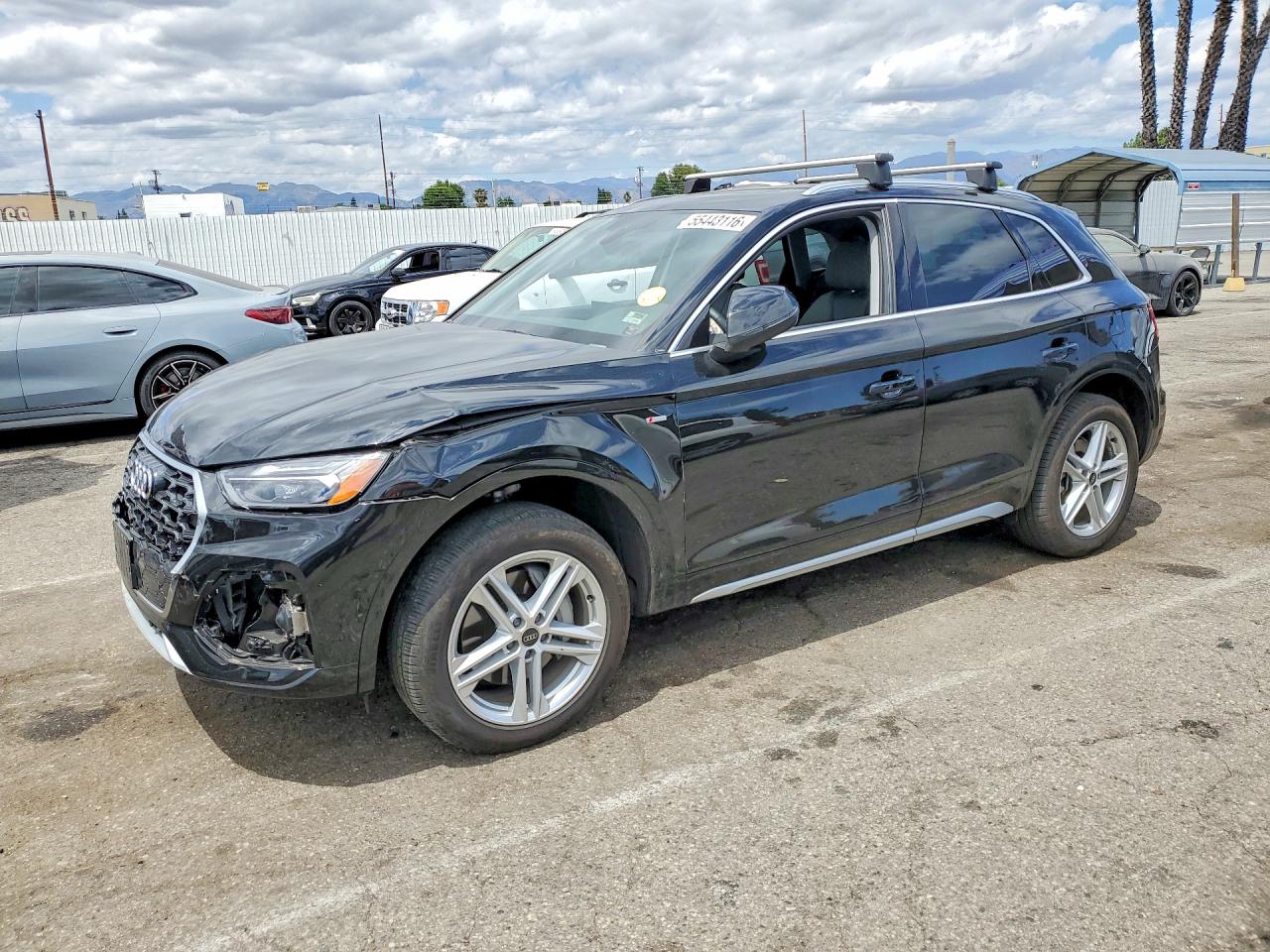 2024 AUDI Q5 E S Line quattro Premium