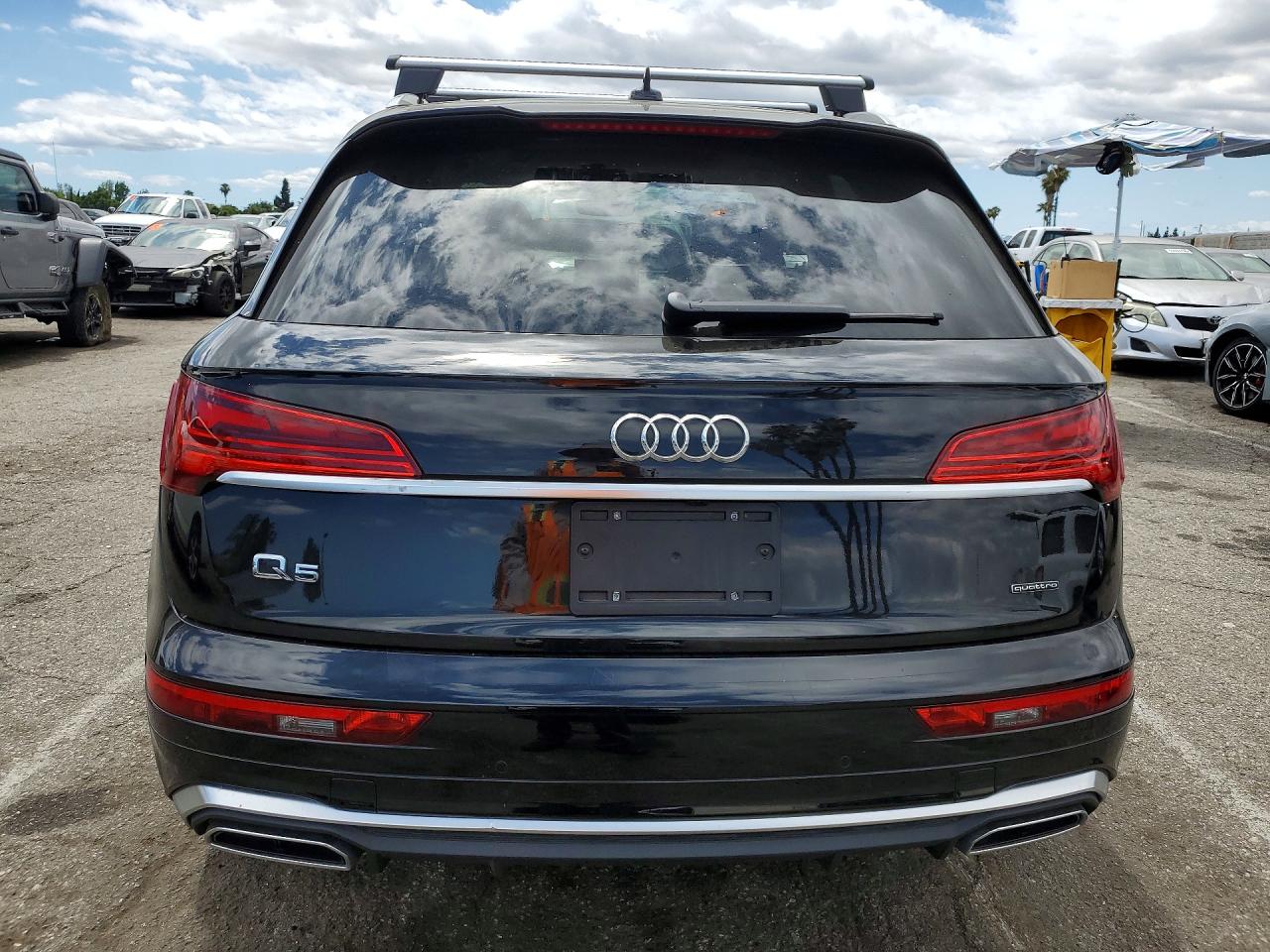 2024 AUDI Q5 E S Line quattro Premium