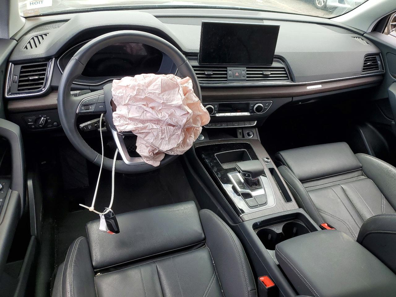 2024 AUDI Q5 E S Line quattro Premium