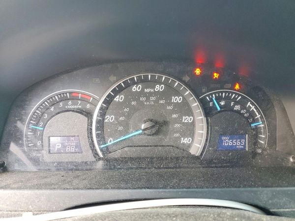 2014 TOYOTA CAMRY