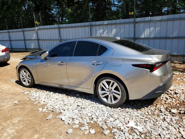2021 LEXUS IS 300 Comfort