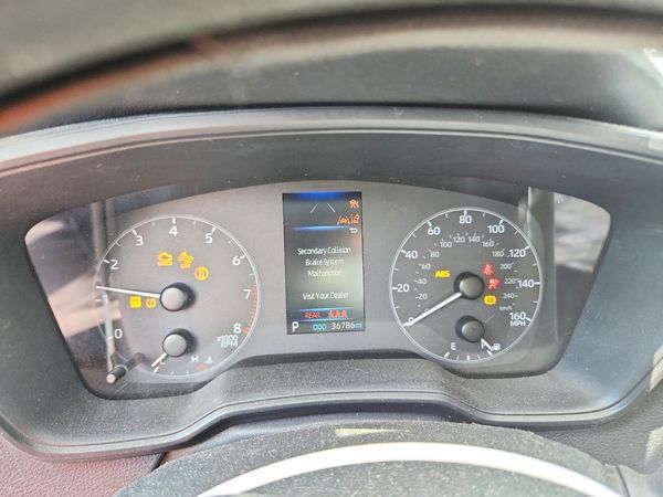 2024 TOYOTA COROLLA