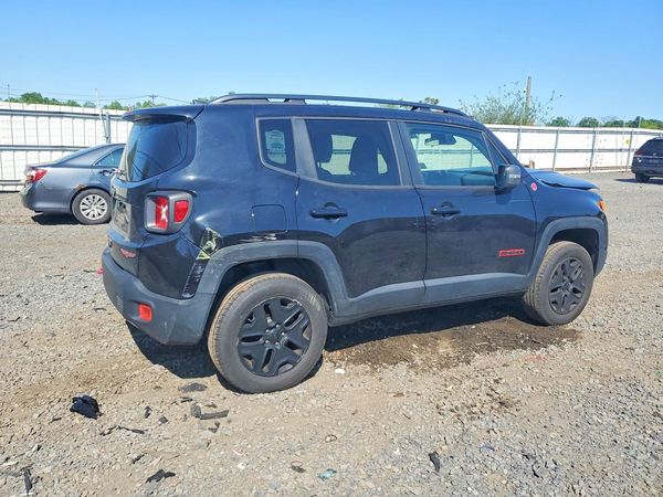 2018 JEEP RENEGADE TRAILHAWK 4X4